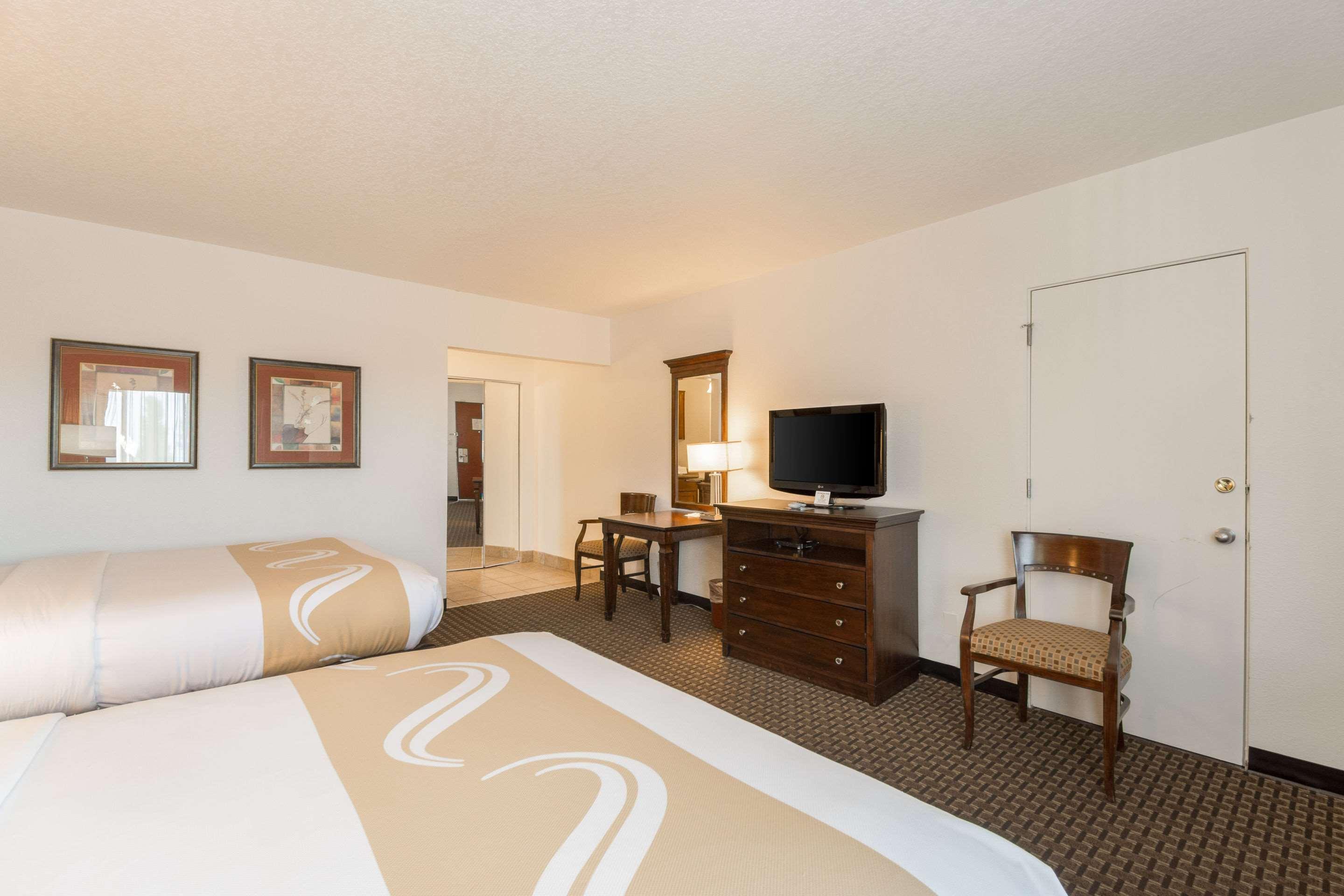 Quality Inn & Suites Airport Portland Zewnętrze zdjęcie