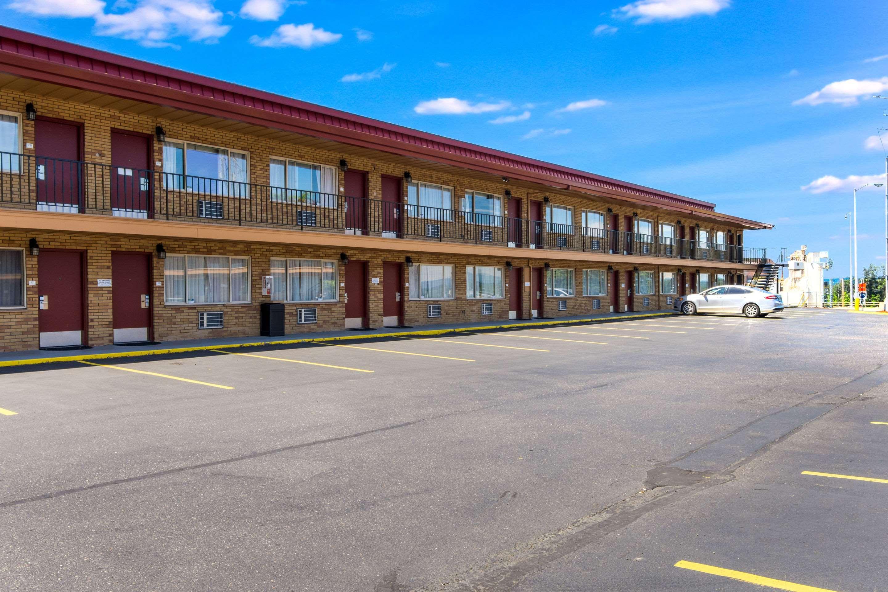 Quality Inn & Suites Airport Portland Zewnętrze zdjęcie