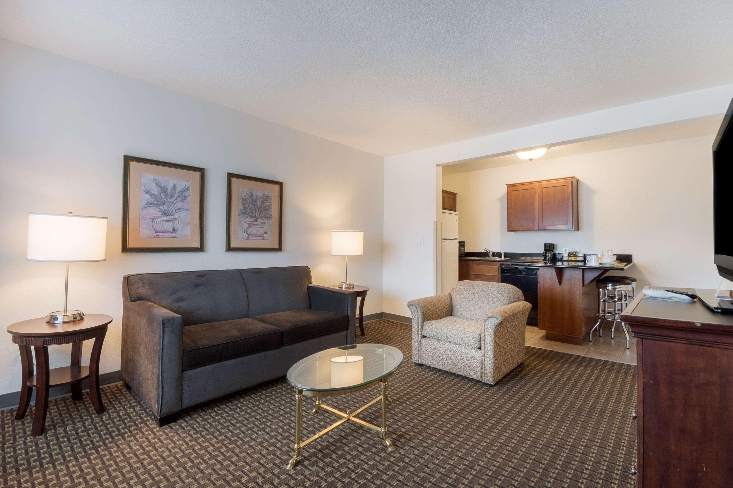 Quality Inn & Suites Airport Portland Zewnętrze zdjęcie